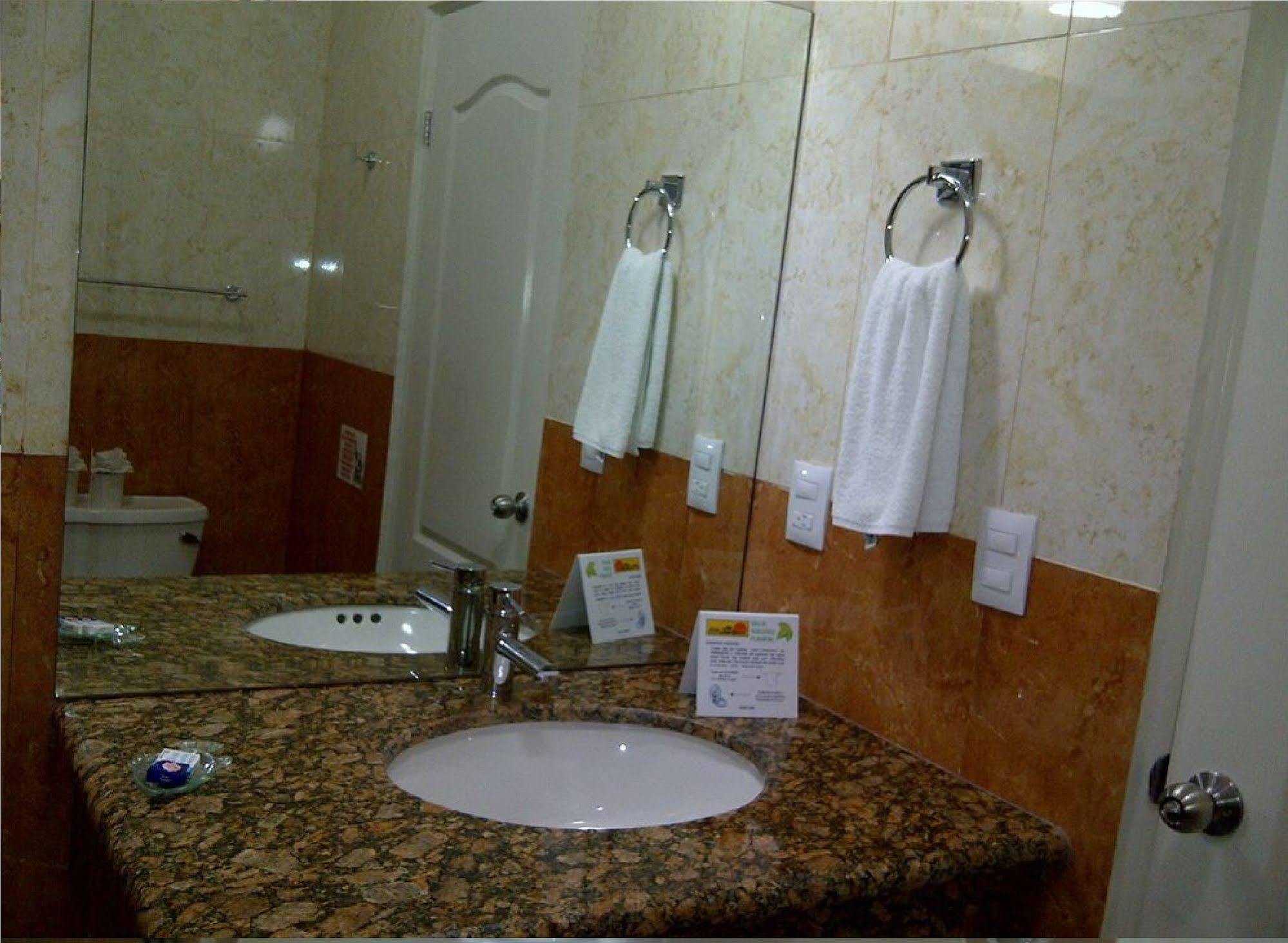 Hotel Isleno Isla Mujeres Εξωτερικό φωτογραφία